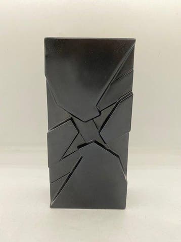 Gio Pomodoro (1930-2002) - Sculpture, Mattone - 24.5 cm -