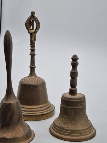 Decoratieve bel - Klassiek tafelbelset van messing – 4