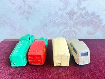 Dinky Toys, Corgi Toys. 1:43 - Voiture miniature (4) -, Nieuw