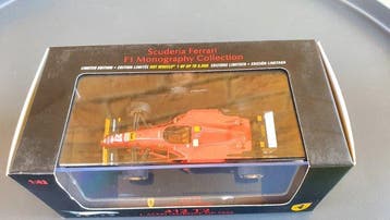 Hot Wheels 1:43 - Model raceauto - Ferrari 412 T2, Nieuw