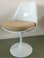 Tulip chair, volledig draaibaar inclusief beige kussen, Huis en Inrichting, Stoelen, Ophalen of Verzenden, Nieuw, Wit, Stof