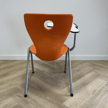 Compass-Lupo stoel met  laptoptafel van Verner Panton