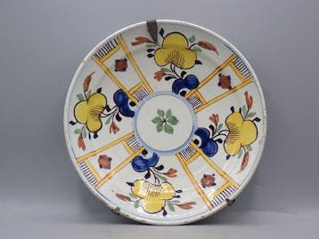 Bord - Bird and blossom - Aardewerk
