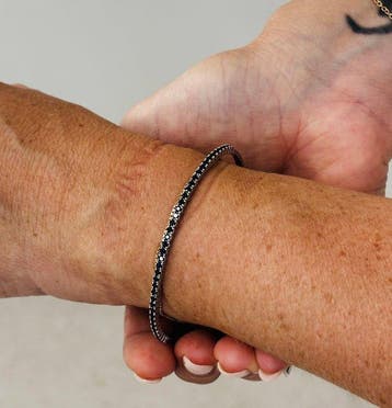 Armband - 18 karaat Witgoud - 1.37ct. tw. - Saffier