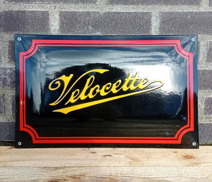 Velocette, Verzamelen, Merken en Reclamevoorwerpen, Verzenden