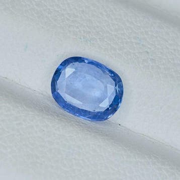 Zonder minimumprijs Blauw Saffier - 1.30 ct - International