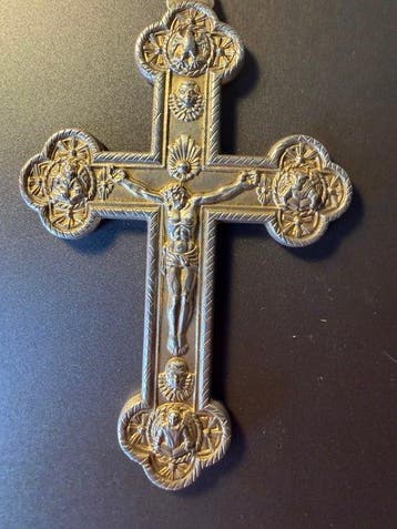 Paus Benedictus XVI - Savi - pauselijk geschenk - kruisbeeld