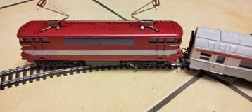 GéGé H0 - Kit de démarrage (1) - Coffret Rhodanien - SNCF, Hobby en Vrije tijd, Nieuw