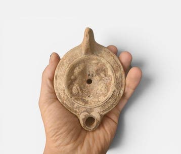 Oud-Romeins Terracotta-olielamp 12,00 cm.