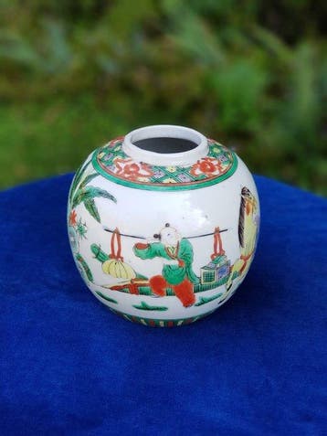 Pot à gingembre en porcelaine chinoise Famille Verte antique