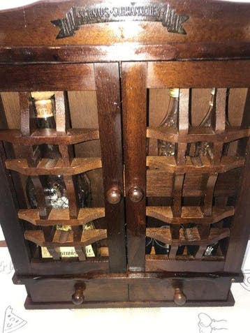 Vitrine - Bois - Petit meuble à schnaps