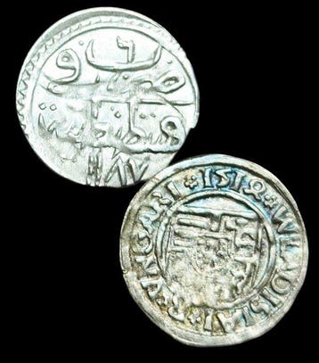 Wereld. Clash of Empires: 16th Century Madonna Silver Denier