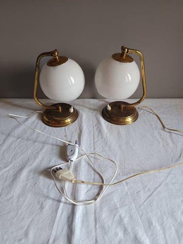Tafellamp (2) - Opaline glas