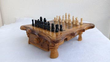 Schaaktafel - Hout - Met de hand gebeeldhouwd