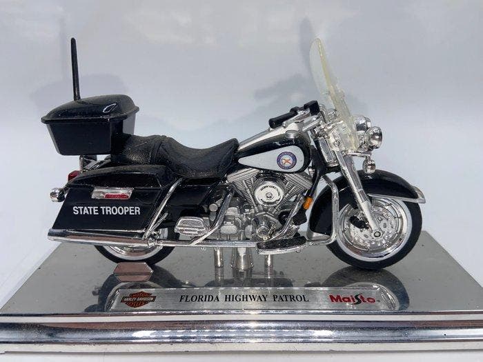 Maisto 1:18 - Model motorfiets (9) - Collectie Prestige –, Hobby & Loisirs créatifs, Voitures miniatures | 1:5 à 1:12