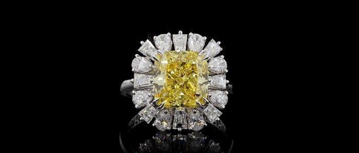 Bague - 14 carats Or blanc - 6.82ct. tw. Jaune Diamant, Bijoux, Sacs & Beauté, Bagues