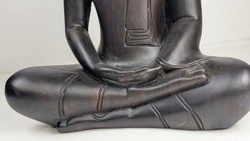 mediterende Boeddha in de Dhyana Mudra (meditatiehouding), -
