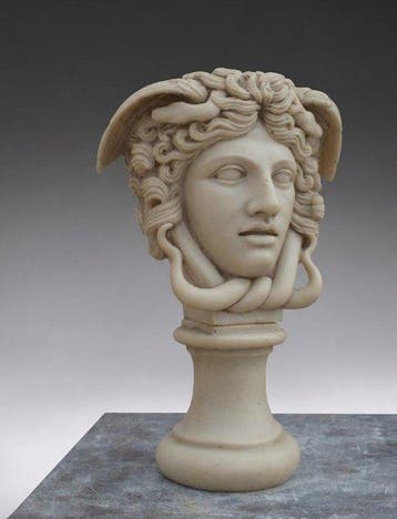 Sculpture, Medusa Rondanini - 27 cm - Marbre de Carrare