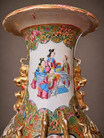 Paire de grandes vases chinois Canton Famille Rose –, Antiquités & Art
