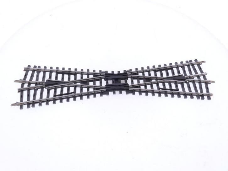 Schaal H0 Märklin 2257 K-rails kruising lengte 225 mm #7699, Hobby en Vrije tijd, Modeltreinen | H0, Wisselstroom, Analoog, Gebruikt