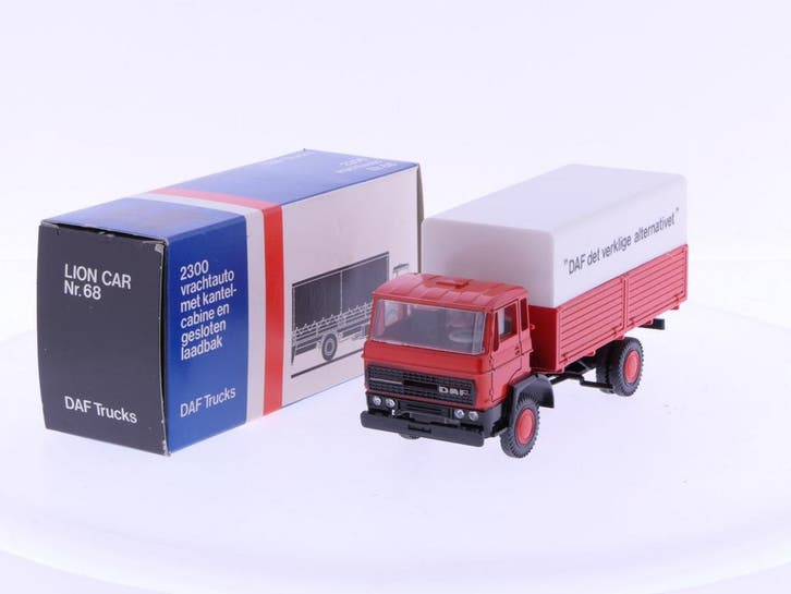 Schaal 1:50 Lion Car Nr.43 DAF 2300 Vrachtauto met geslot..., Hobby & Loisirs créatifs, Voitures miniatures | 1:50, Enlèvement ou Envoi