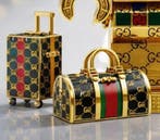 Lego Merchandise - Art - Luxury Minifigure – Gold Fashion