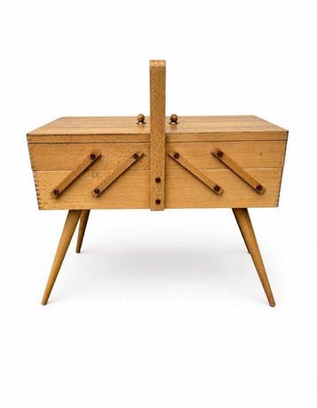 Naaidoos - Hout - Vintage naaidoos, Antiek en Kunst