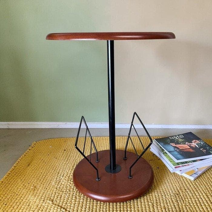 Bijzettafel - Staal, Walnoot - Tafel met tijdschriftenrek, Antiquités & Art, Art | Objets design