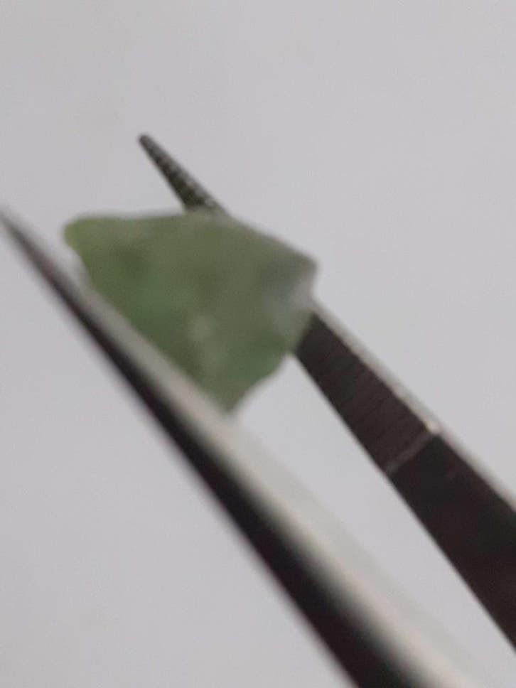 Natural green Apatite - 3.679 ct - Rough Gemstone, Bijoux, Sacs & Beauté, Accessoires Autre, Envoi