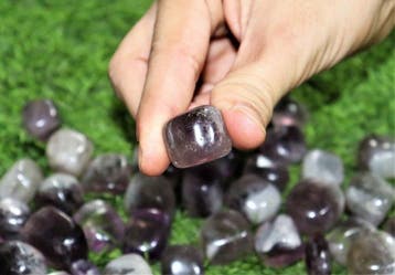 1 kg Blauwe kwarts (ametriinekleur) getrommelde kristallen -