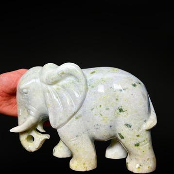 Prachtige olifant in citroenjade - extra kwaliteit Gravure -