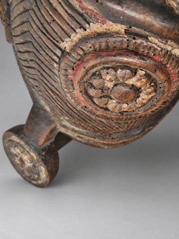 Belangrijke ceremoniële masker-helm Yoruba Gèlèdè – grote