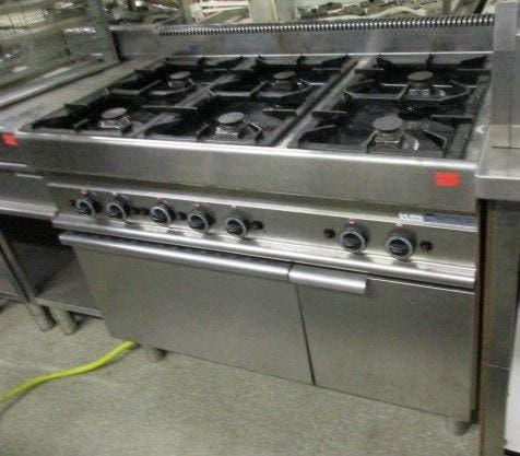 Modular Gasfornuis met 6 branders  en oven, B110 x D65 x, Zakelijke goederen, Horeca | Keukenapparatuur