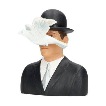 Figurine - L’homme au chapeau melon - Résine