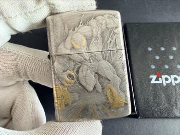 Zippo - Venom - Zakaansteker - Chrome