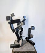 D.B - Escultura Danza Mecanica No reserve