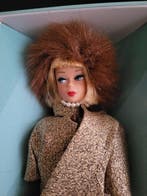 Mattel - Poupée Barbie Gold n Glamour 2001 – Limited