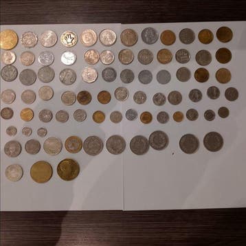 Wereld. Collection de 79 monnaies, jetons et médailles –