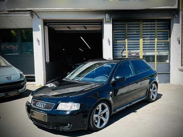 Online veiling - Audi S3 auto uit 1999, Nieuw