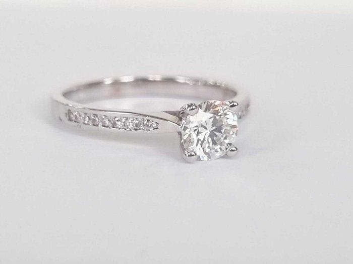 Bague de fiançailles - 18 carats Or blanc - 0.70ct. tw., Bijoux, Sacs & Beauté, Bijoux anciens