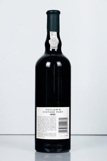 1992 Taylors - Vintage Port - Embouteillé en 1994 - Douro -