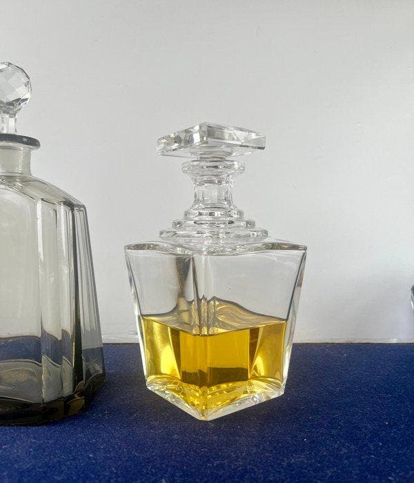 Karaf (2) - Kristal, Antiquités & Art, Antiquités | Meubles | Tables