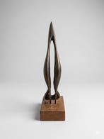 Alberto (1895-1962) - sculptuur, Bird drinking water - 26.7