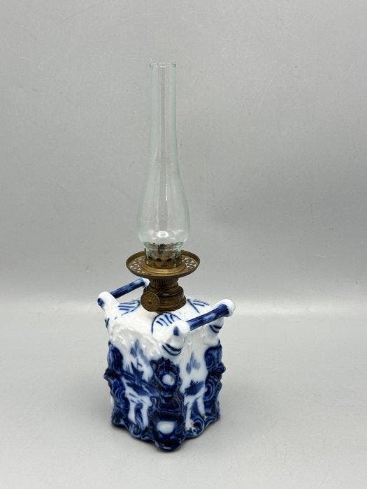 Olielamp - Porselein, Messing, Glas - Delfs blauwe olielamp, Antiquités & Art, Curiosités & Brocante