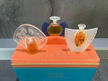 Lalique - Parfumfles - De onvindbaren - Glas en luciet