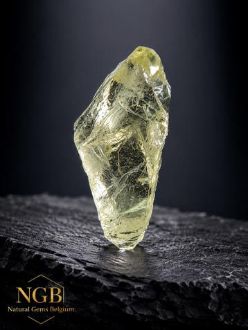 Natural Heliodor - 5.830 ct - rough Heliodor - Natural Beryl, Handtassen en Accessoires, Overige Accessoires, Verzenden, Nieuw