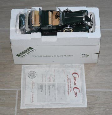 Danbury Mint 1:24 - Voiture miniature - Cadillac V-16 Sport, Nieuw