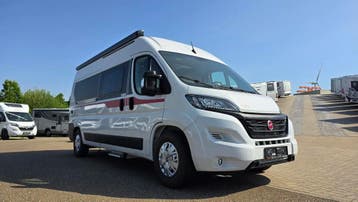 Pilote Vega V 600 S als nieuw met dubbel stapelbed 85148, Automaat, Buscamper of Camperbus, Ringverwarming, Fiat