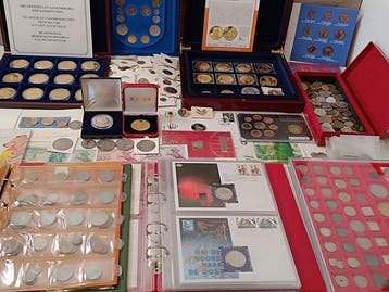 Monde. Grote verzameling munten (Sans prix de réserve)