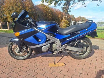 Kawasaki - 2x ZZR 600 set - NO RESERVE - 600 cc - 1990